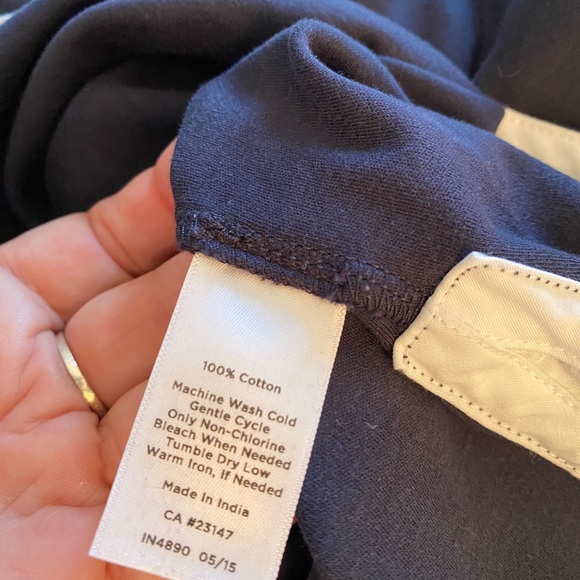 Classic navy Talbots Tshirt. Size petite small. All cotton. Boatneck style. - Picture 8 of 14
